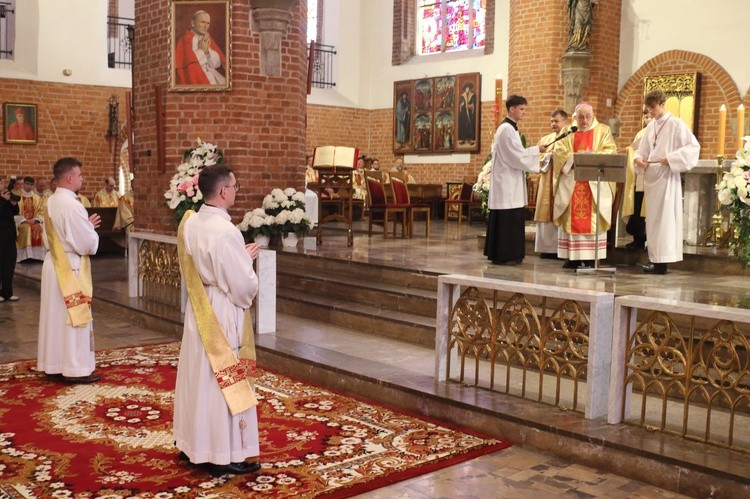 Święcenia kapłańskie cz. 2