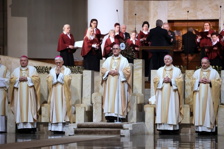 Uroczystość Chrystusa Króla w katowickiej katedrze cz. 1