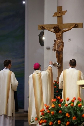 Uroczystość Chrystusa Króla w katowickiej katedrze cz. 1