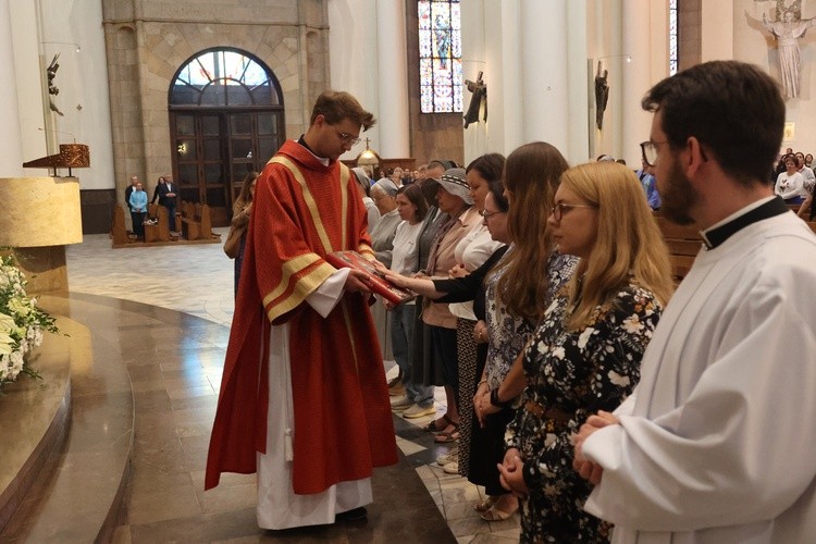 Jubileusz katechetów i nauczycieli w katedrze cz. 2