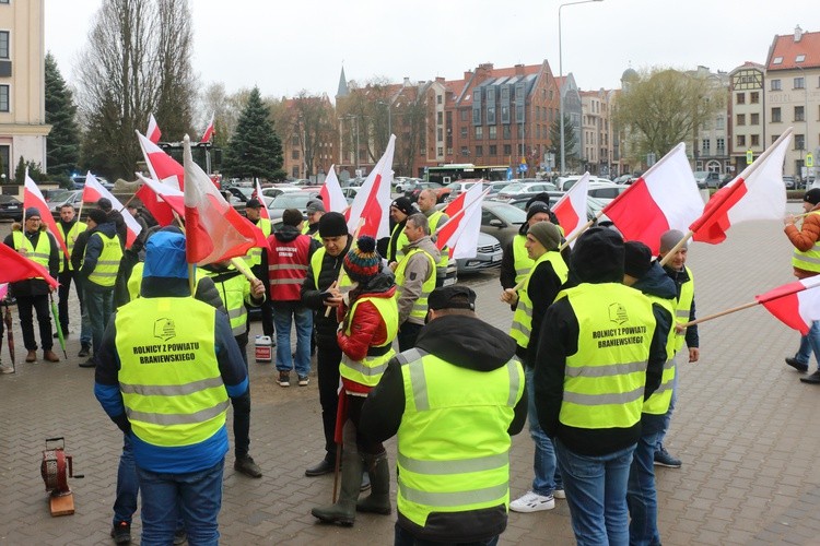 Pikieta rolników w Elblągu