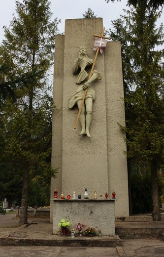 Cmentarz Dębica w Elblągu.