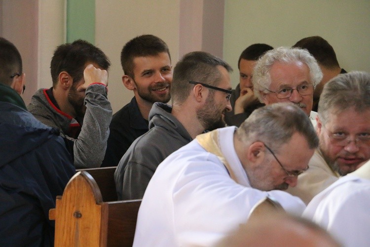 Jezuici w Rostkowie