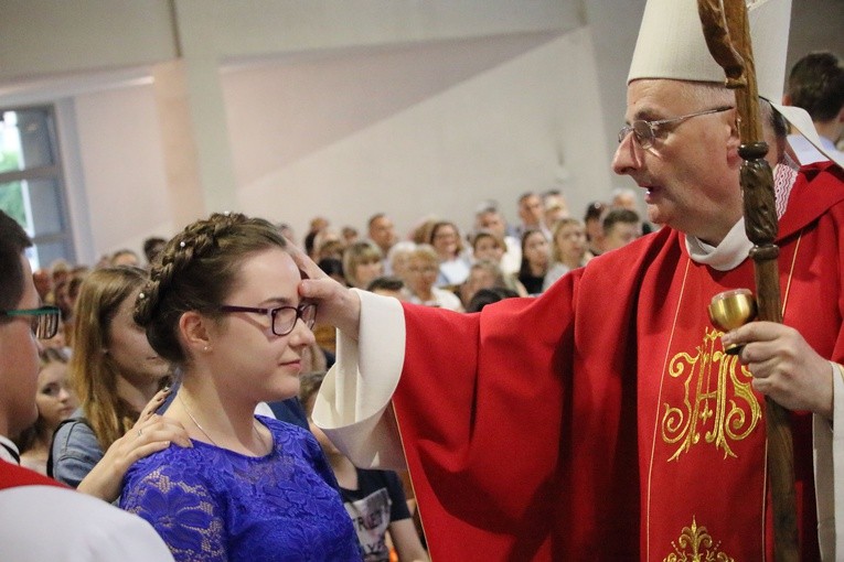 Bierzmowanie - parafia św. Urszuli Ledóchowskiej 