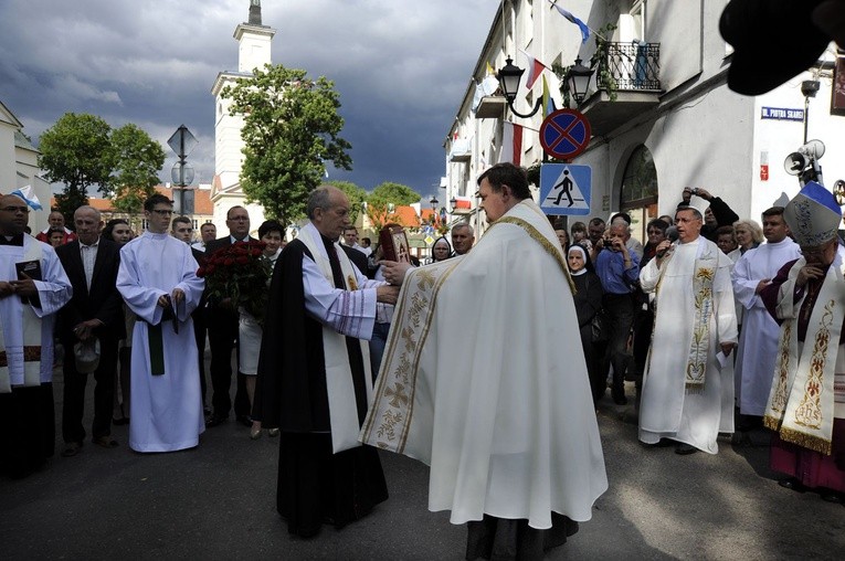 Pułtusk. Nawiedzenie w parafii św. Jana Pawła II