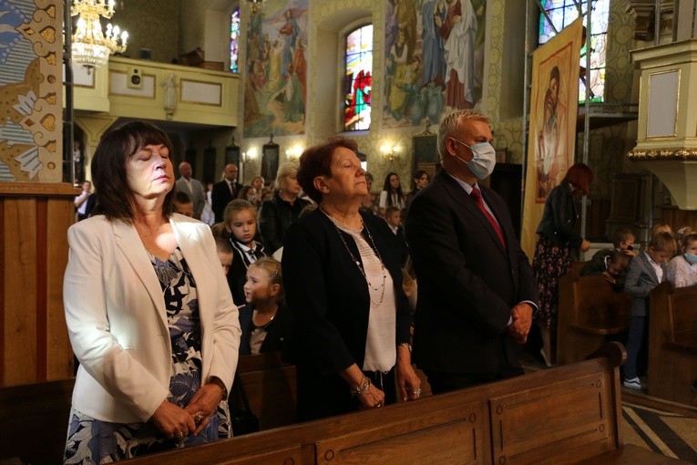 Uroczystości w SP im. Kardynała Stefana Wyszyńskiego w Siedlinie