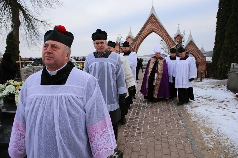 Pogrzeb ks. kan. Zygmunta Ignatowskiego