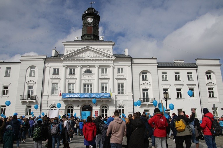 Płock. Obchody Dnia Świadomości Autyzmu