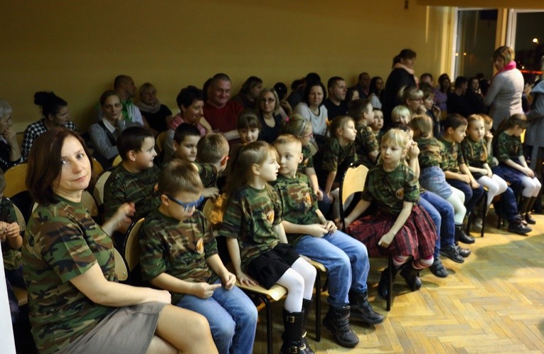 Ślubowanie klas mundurowych - ZSTI Elbląg