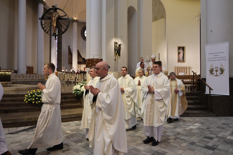 Pielgrzymka dzieci pierwszo- i wczesnokomunijnych do katedry