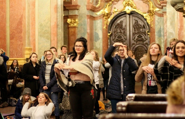 Czuwanie maturzystów