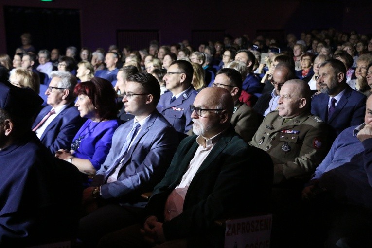 Powiatowy Uniwersytet Trzeciego Wieku w Ciechanowie