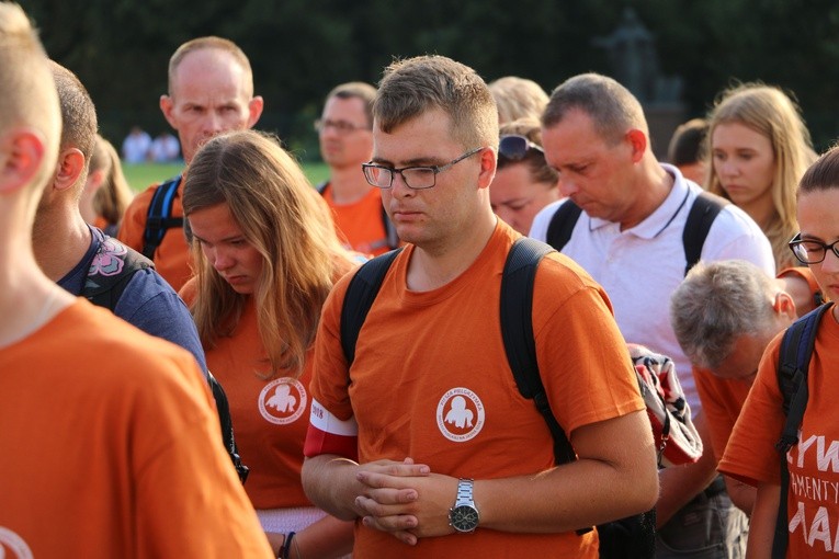 Pielgrzymka 2018. Wejście na Jasną Górę. cz.1