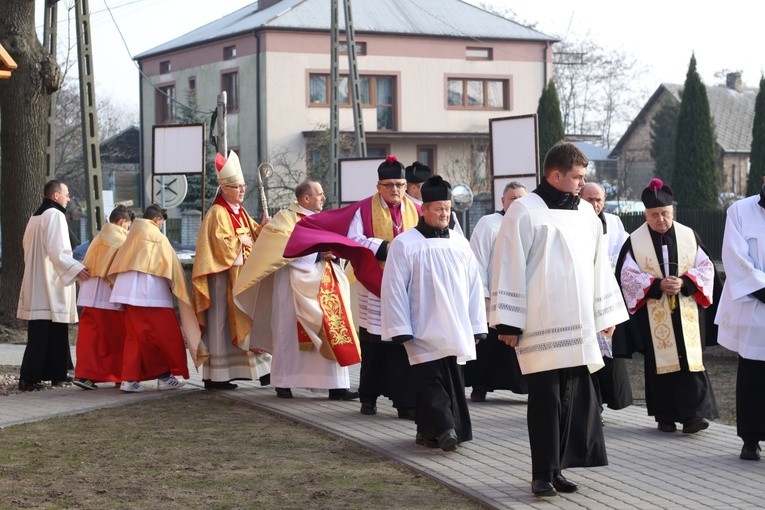 Rekonsekracja kościoła w Kucicach