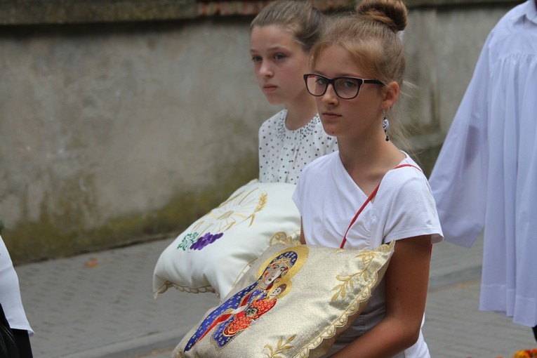 Zieluń. Nawiedzenie w parafii św. Jana Nepomucena