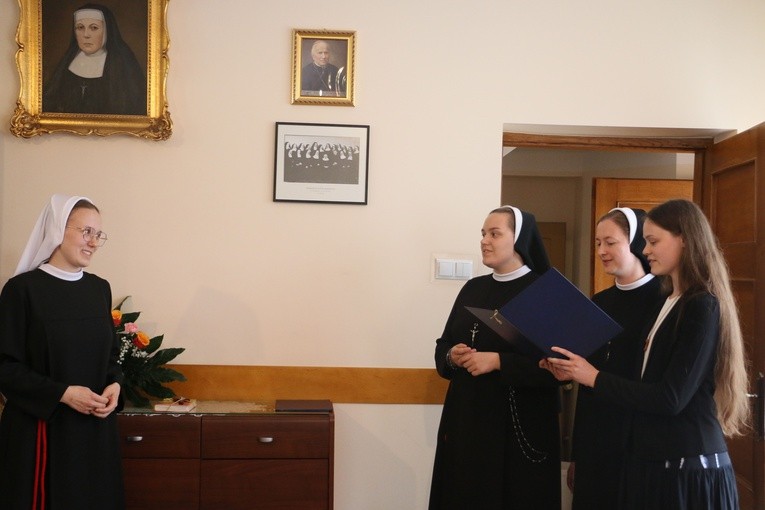 Płock. Obłóczyny u sióstr pasjonistek