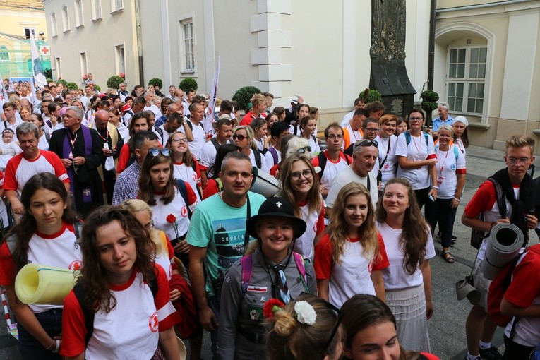Pielgrzymka 2018. Wejście na Jasną Górę. cz. 2