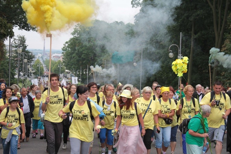 Pielgrzymka. Jasna Góra (część 1)