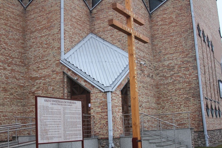 Ciechanów. Poświęcenie krzyża morowego