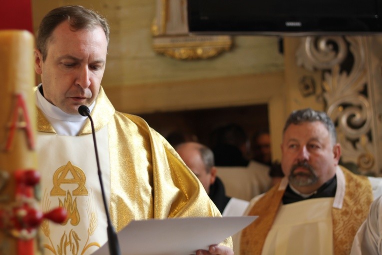 Rekonsekracja kościoła w Kucicach
