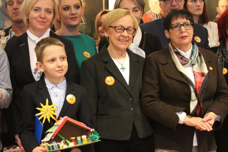 Konkurs na rodzinną szopkę bożonarodzeniową