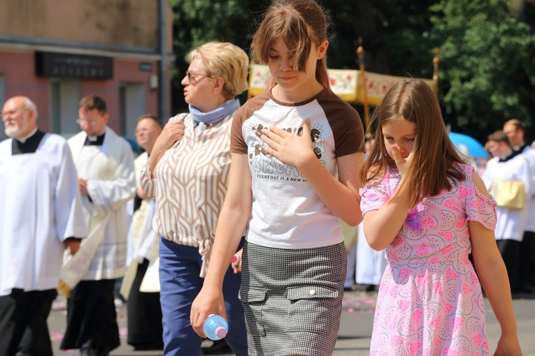 Boże Ciało 2023 - centralna procesja w Elblągu