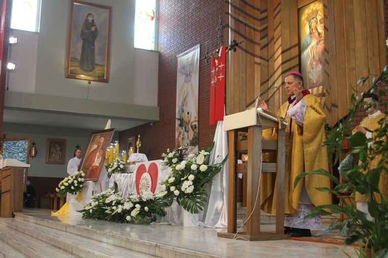 Abp Mieczysław Mokrzycki w Mławie. Cz. I