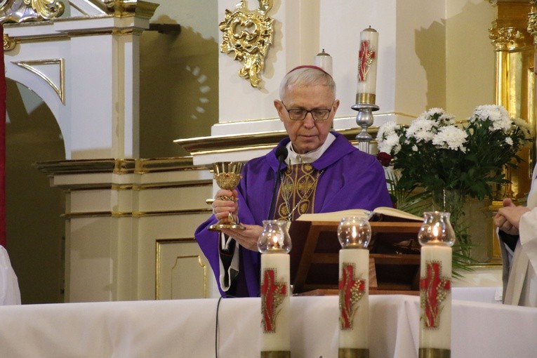 Drobin. Poświęcenie odnowionego wnętrza kościoła