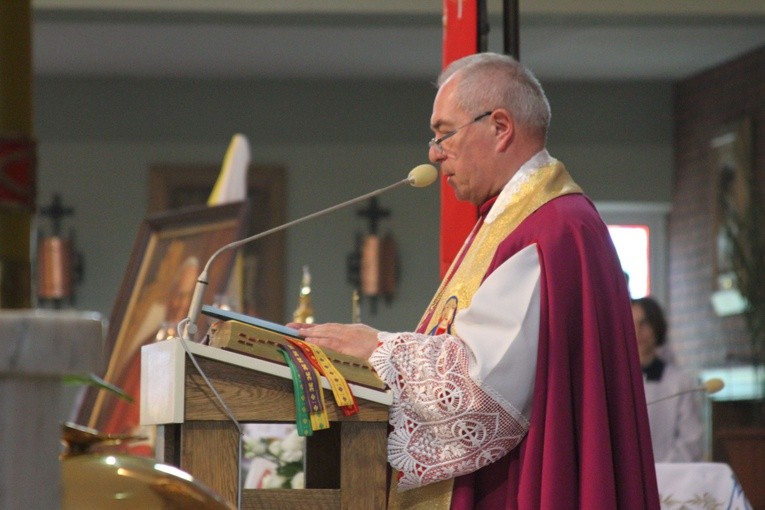 Abp Mieczysław Mokrzycki w Mławie. Cz. I