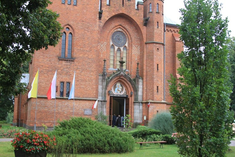 Popowo Kościelne. Odpust w sanktuarium