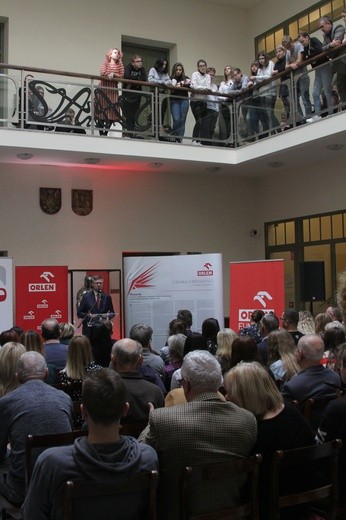 Wystawa zbroi husarskiej