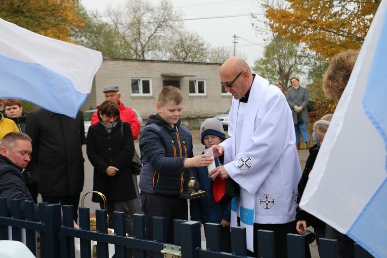 Nowe Niestępowo (Pokrzywnica). Poświęcenie zabytkowej kapliczki