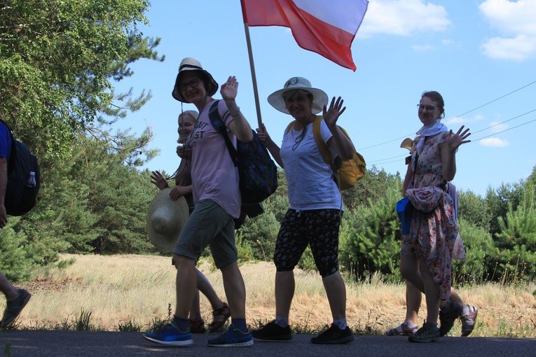 Śródborze k. Glinojecka. Pielgrzymka do Gietrzwałdu