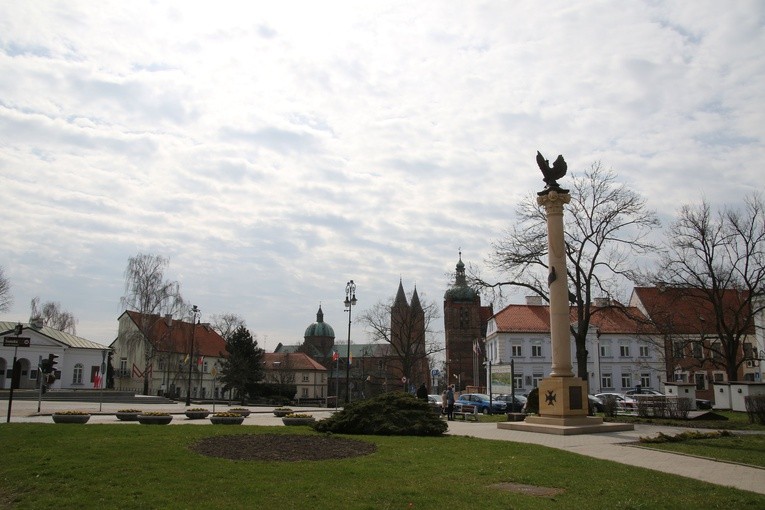 Płock. Krzyż Walecznych 2021