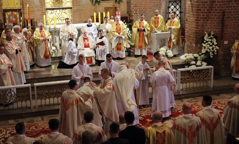 Święcenia kapłańskie