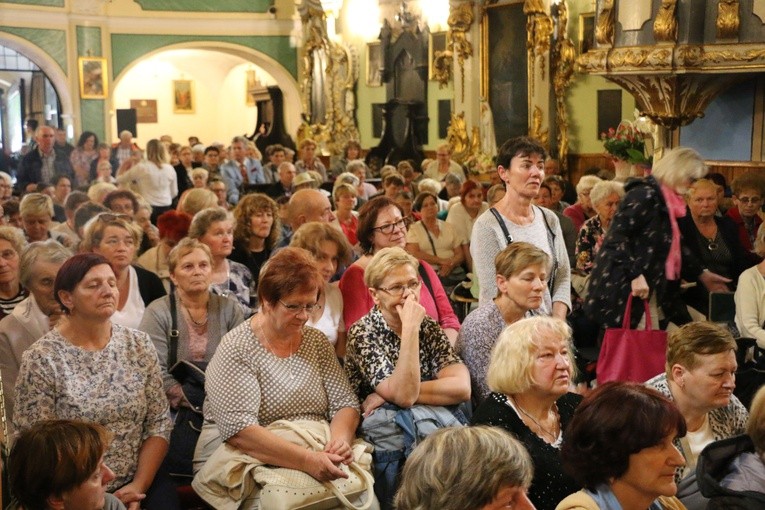 Spotkanie rodziny karmelitańskiej w Oborach