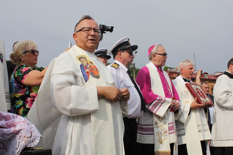 Peregrynacja - przeprawa Wisłą