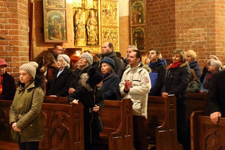 Rozpoczęcie Roku Miłosierdzia w elbląskiej katedrze