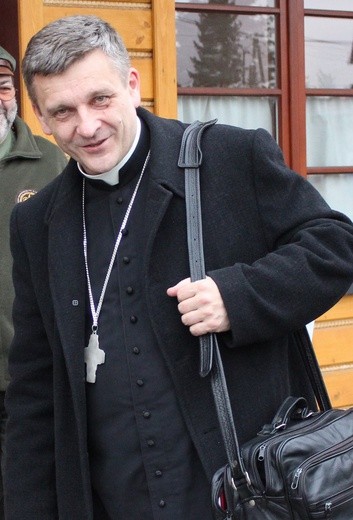 Polski biskup diecezjalny zarażony koronawirusem