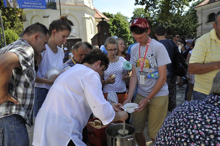 Ełcka pielgrzymka piesza w Pułtusku