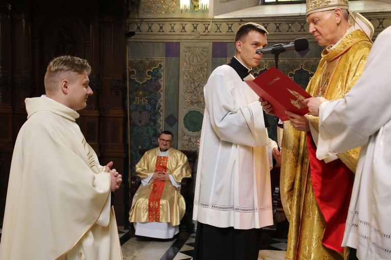 Święcenia kapłańskie w Płocku. Część II