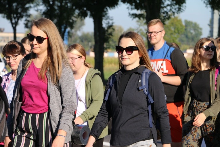 Młodzieżowa Piesza Pielgrzymka z Płońska do Czerwińska n. Wisłą