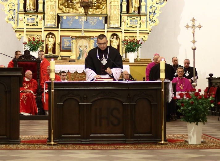 Nowy Staw - instalacja kanoników