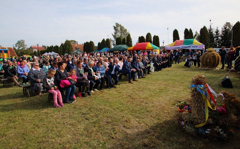 Zielonka Pasłęcka. Dożynki gminne