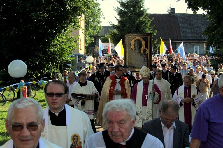 Stupsk. Nawiedzenie w parafii pw. św. Wojciecha