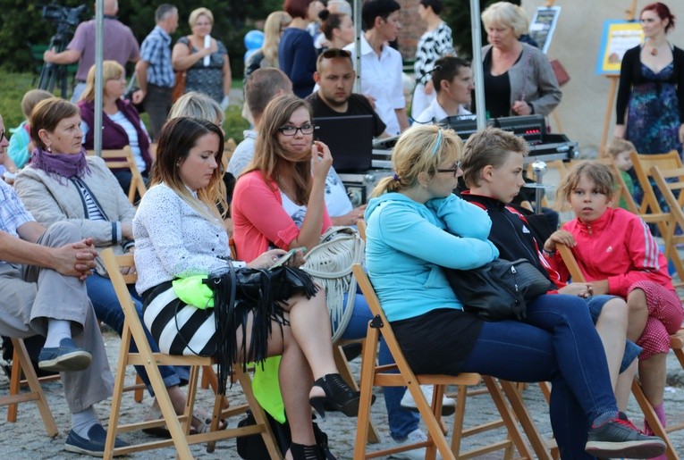 XIX Elbląskie Noce. Festiwal Piosenki Wartościowej