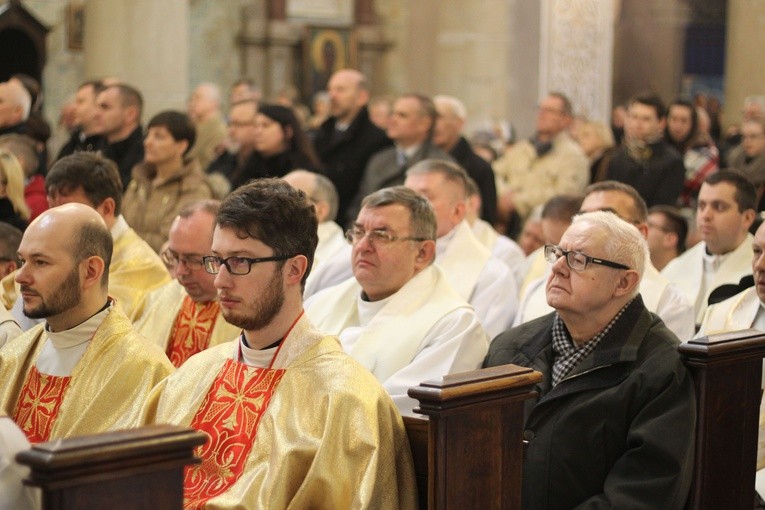 Święcenia biskupie w Płocku - cz. 2