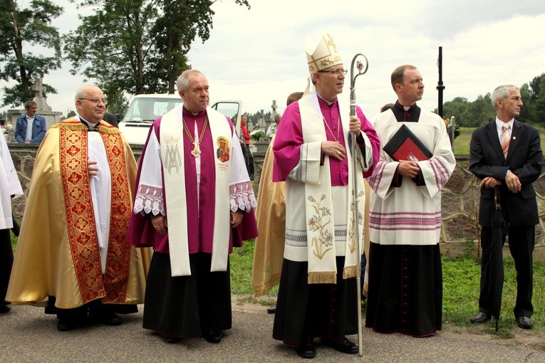 Żmijewo. Nawiedzenie w parafii pw. Matki Bożej Szkaplerznej