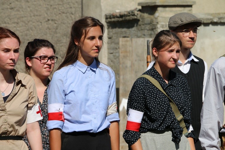 Rekonstrukcja powstania '44 w Raciążu