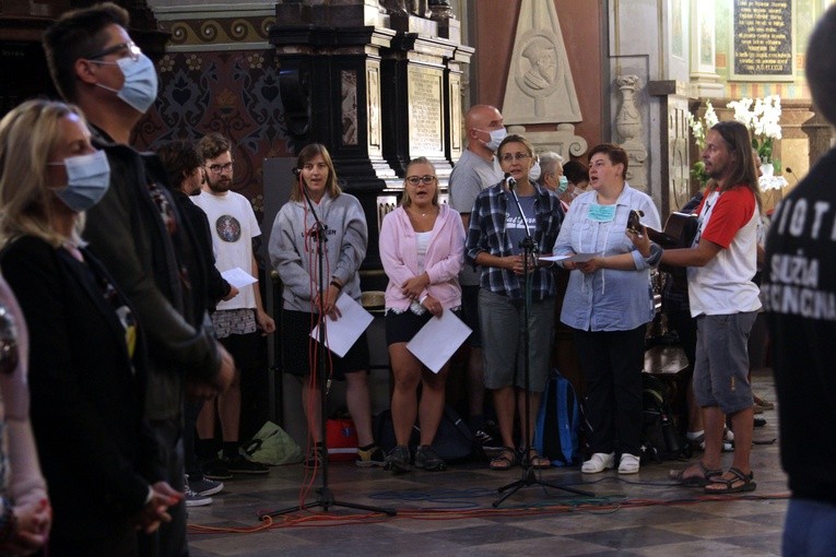 Pielgrzymka z Płocka na Jasną Górę. Cz. 1.